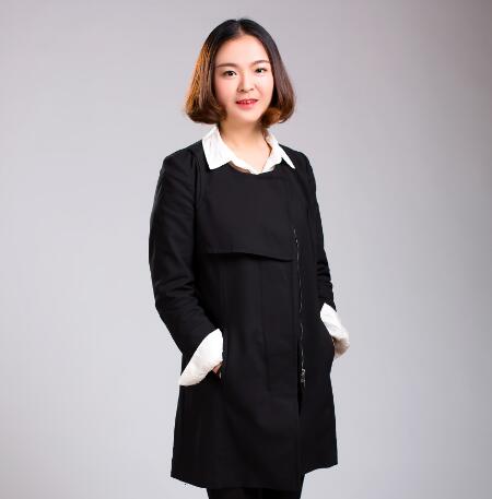  江新萍 設(shè)計(jì)師